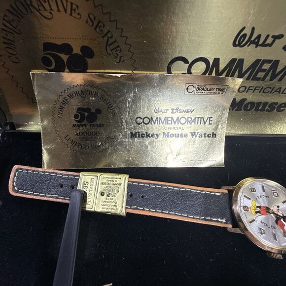 NICE! Bradley 50th Anniversary Mickey Mouse Round Gold Black Leather Watch J1975 - Picture 4 of 7